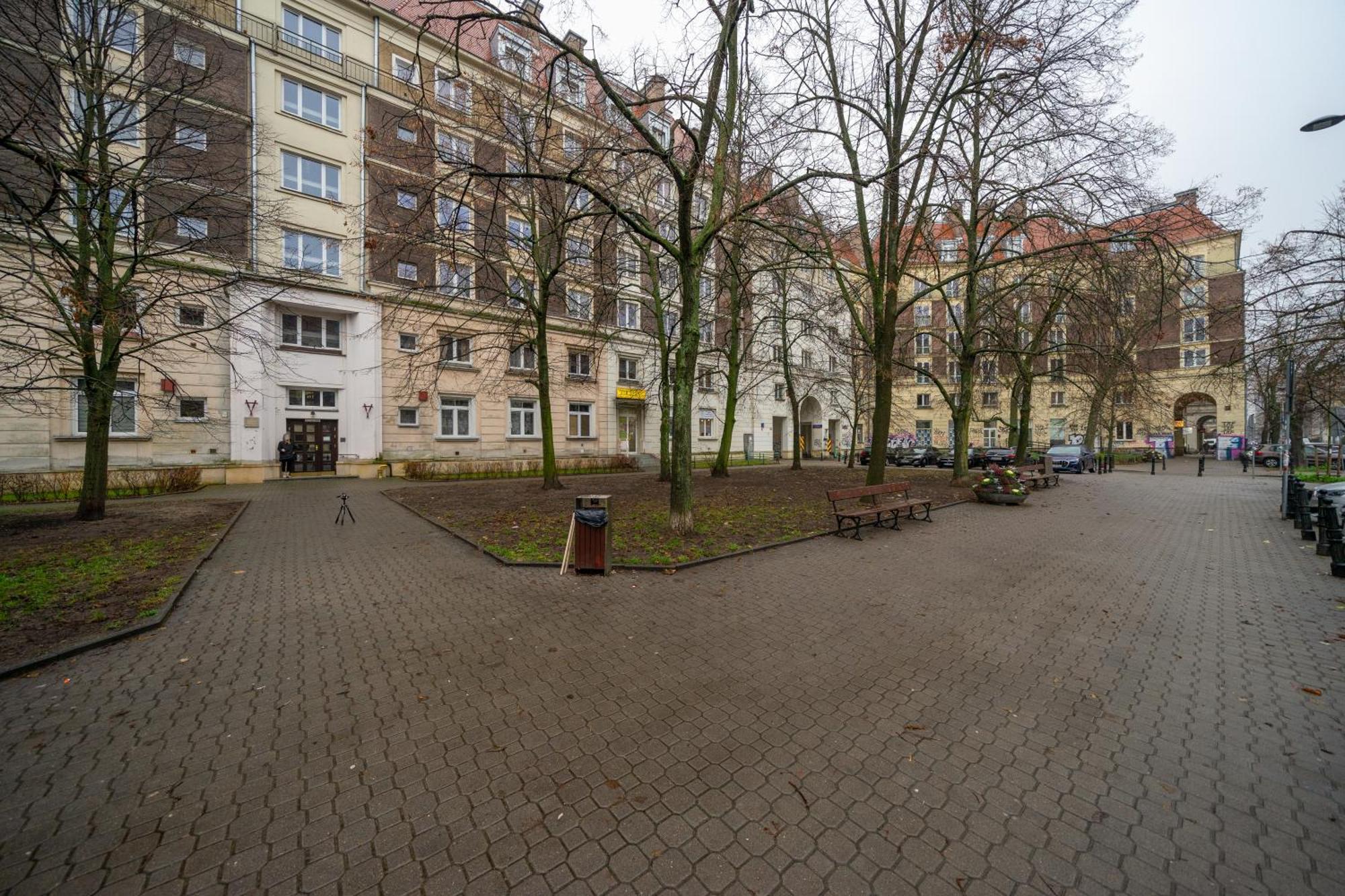 Apartament Downtown - Location, Metro Nearby - By Rentujemy Warszawa