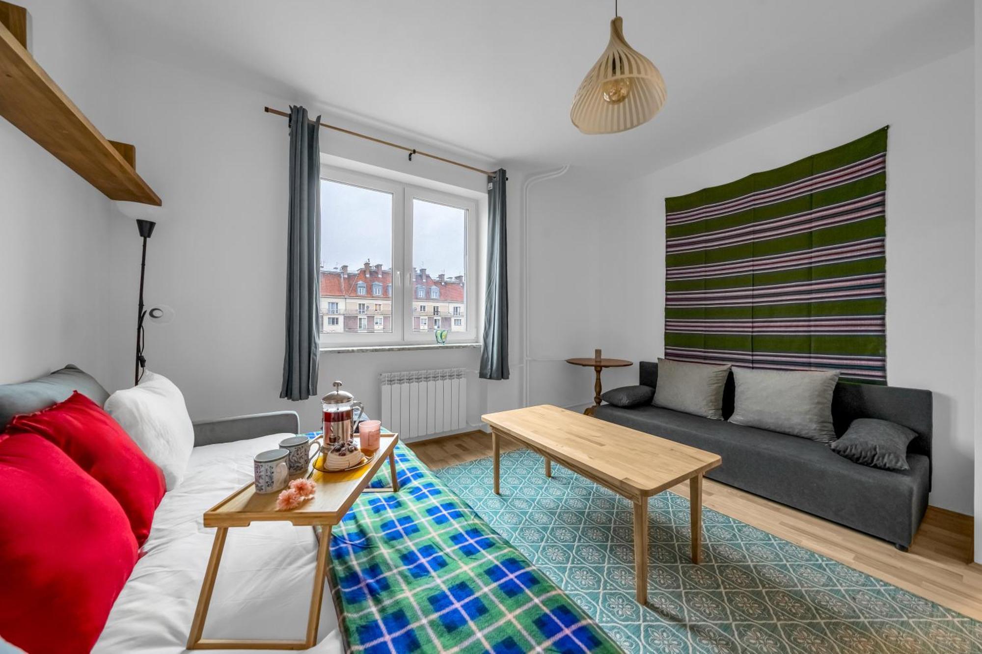 Downtown - Location, Metro Nearby - By Rentujemy * Warszawa